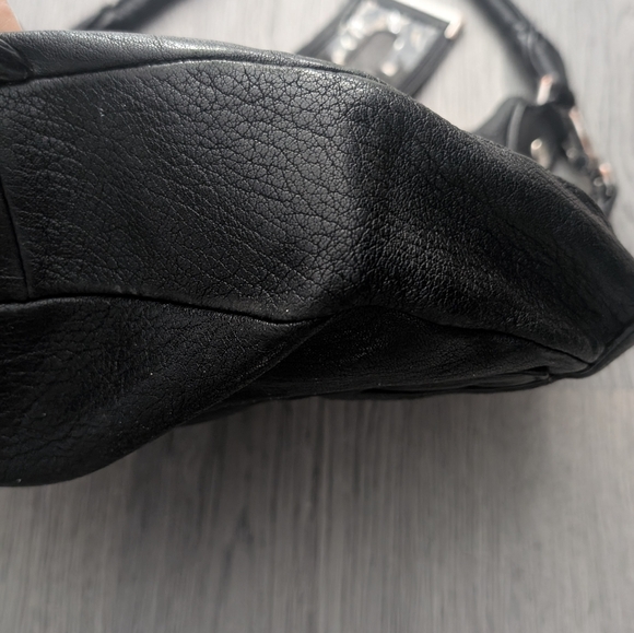 Marc By Marc Jacobs Black Leather Hobo crossbody Purse vintage Y2K goth Alt - Picture 15 of 17